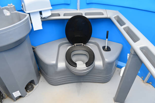 Portable Toilet Options We Offer in Brielle, NJ